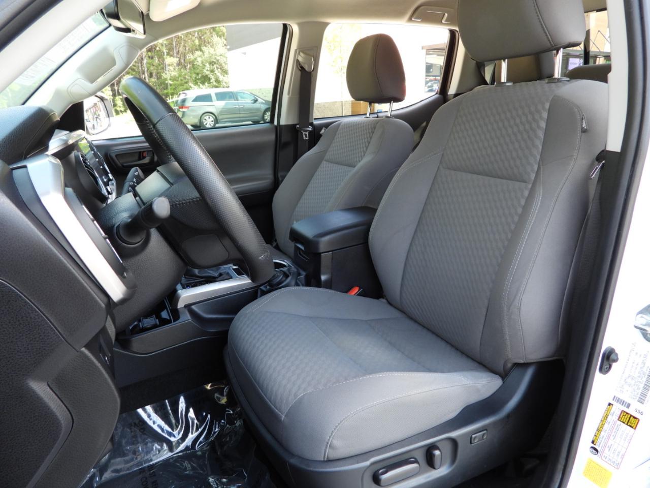 Toyota Tacoma SR5 Double Cab Long Bed V6 6AT 2WD 2022