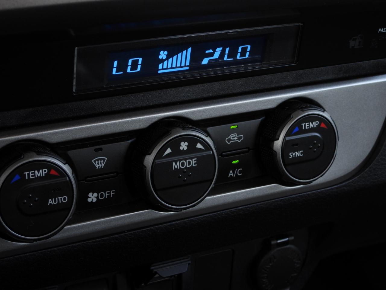 Toyota Tacoma SR5 Double Cab Long Bed V6 6AT 2WD 2022