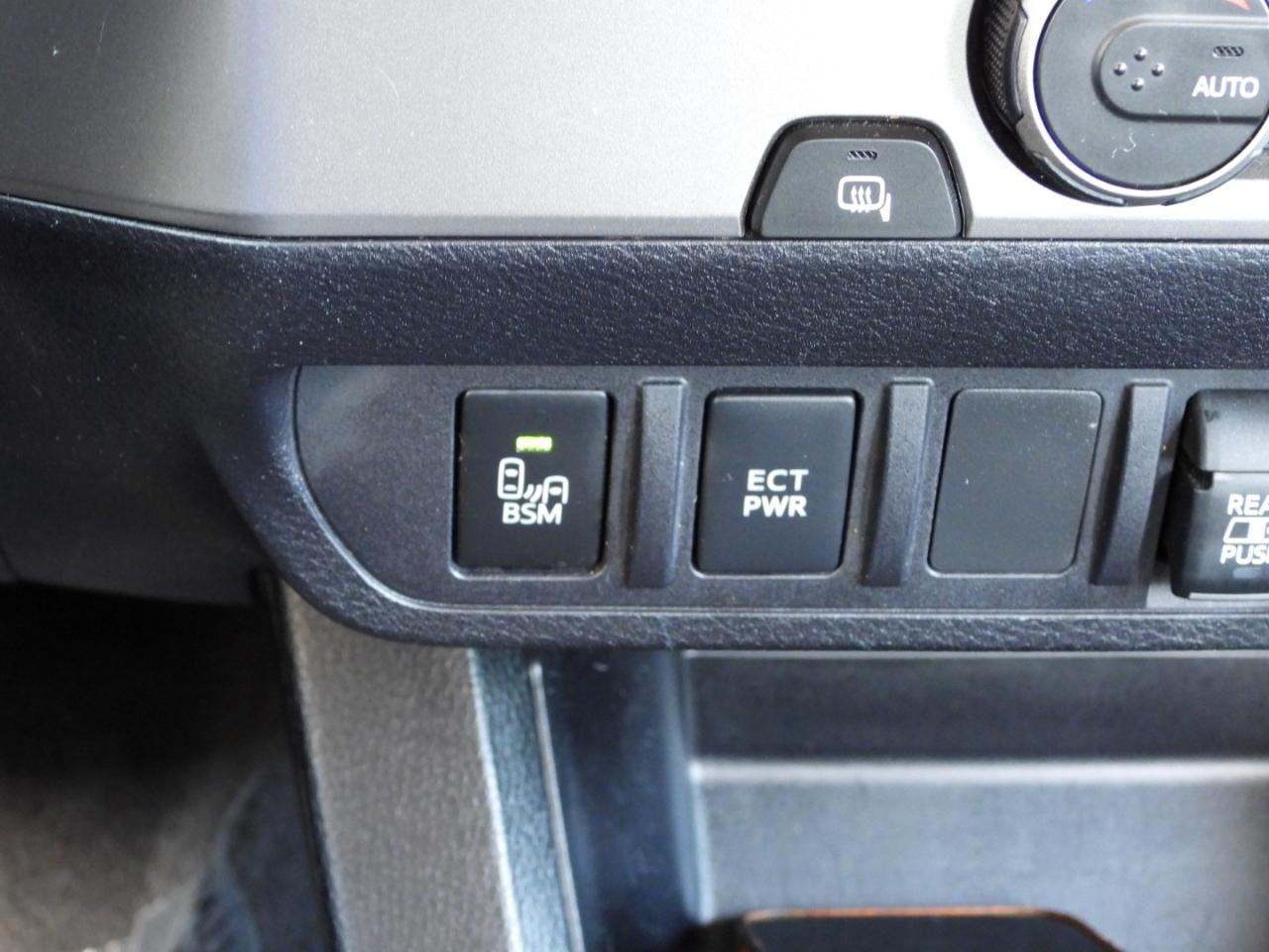 Toyota Tacoma SR5 Double Cab Long Bed V6 6AT 2WD 2022