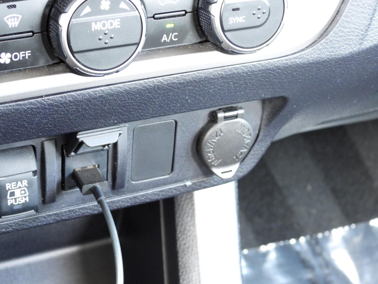 Toyota Tacoma SR5 Double Cab Long Bed V6 6AT 2WD 2022