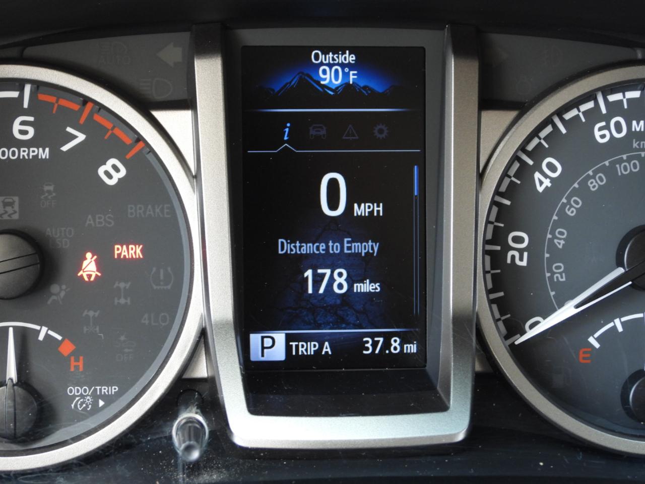 Toyota Tacoma SR5 Double Cab Long Bed V6 6AT 2WD 2022