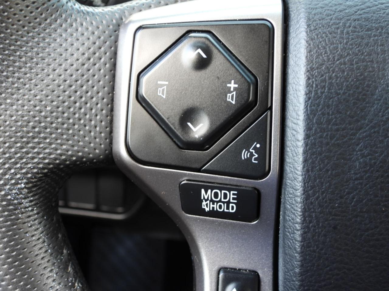 Toyota Tacoma SR5 Double Cab Long Bed V6 6AT 2WD 2022