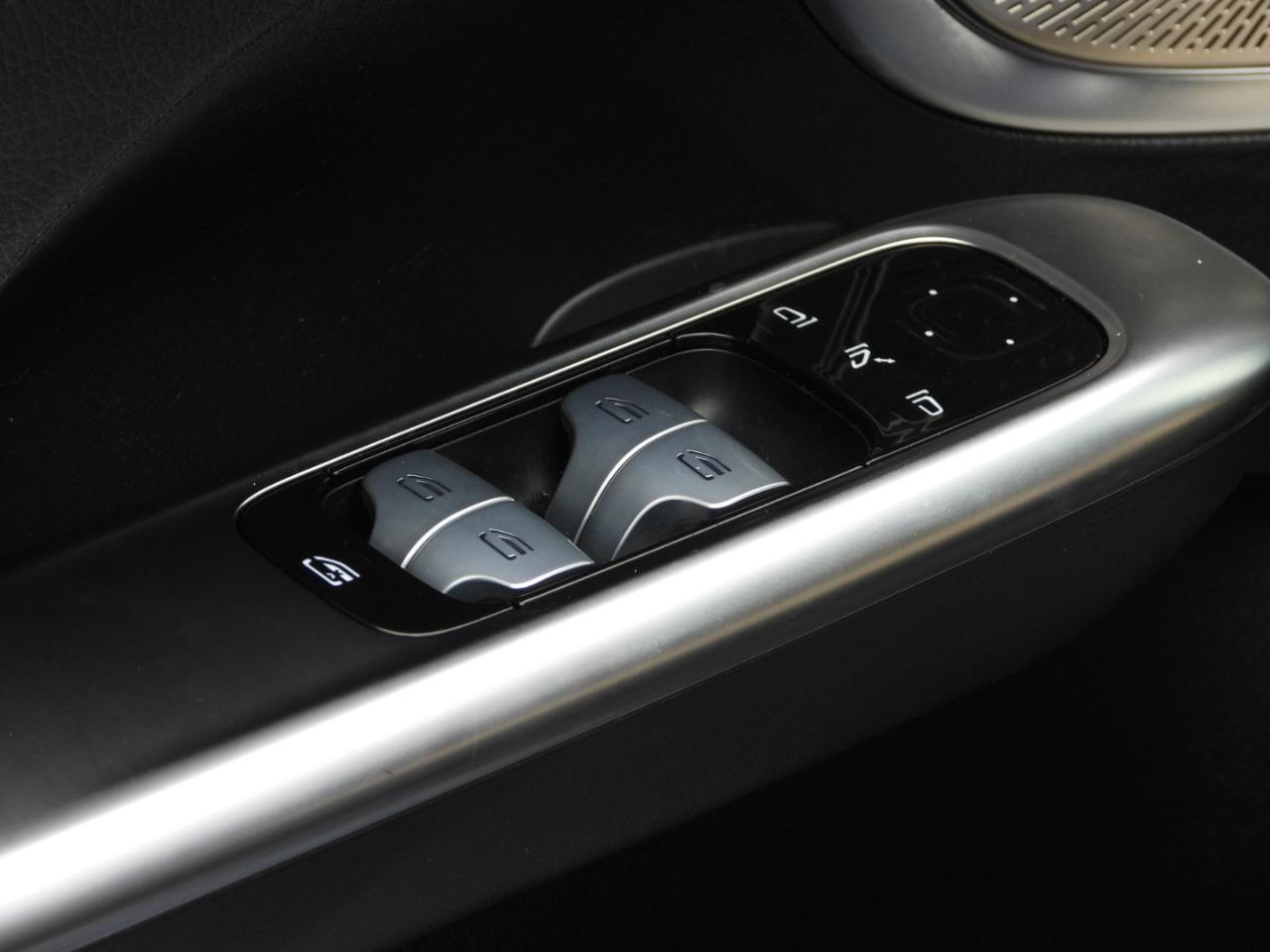 Mercedes-Benz C-Class C300 Sport Sedan 2024