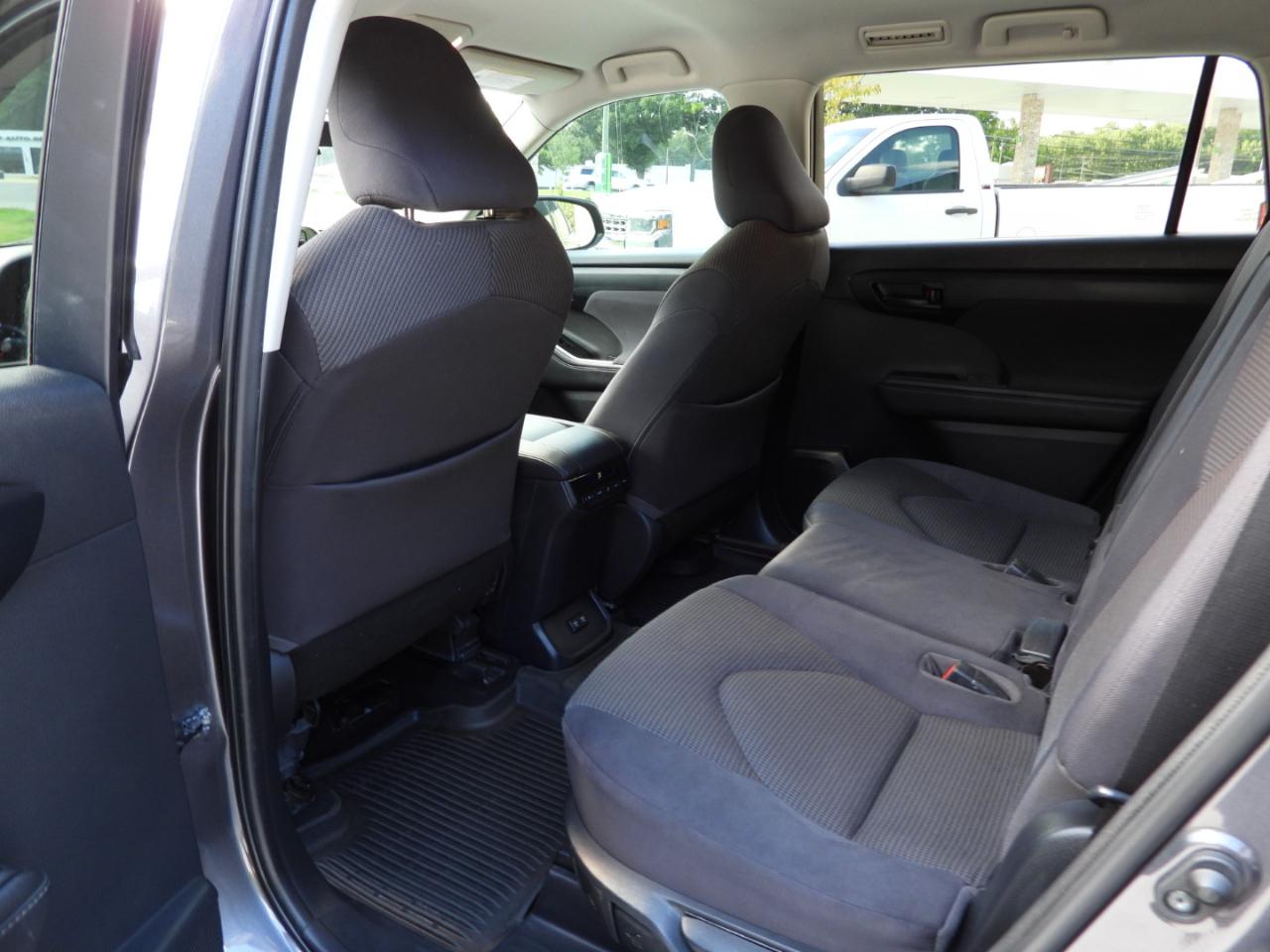 Toyota Highlander L 2020