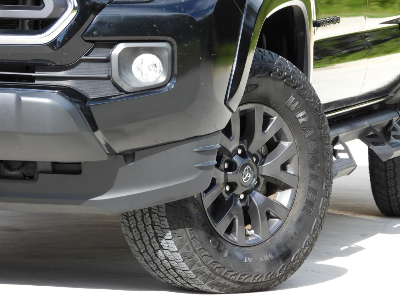Toyota Tacoma SR5 Double Cab Long Bed V6 6AT 2WD 2022