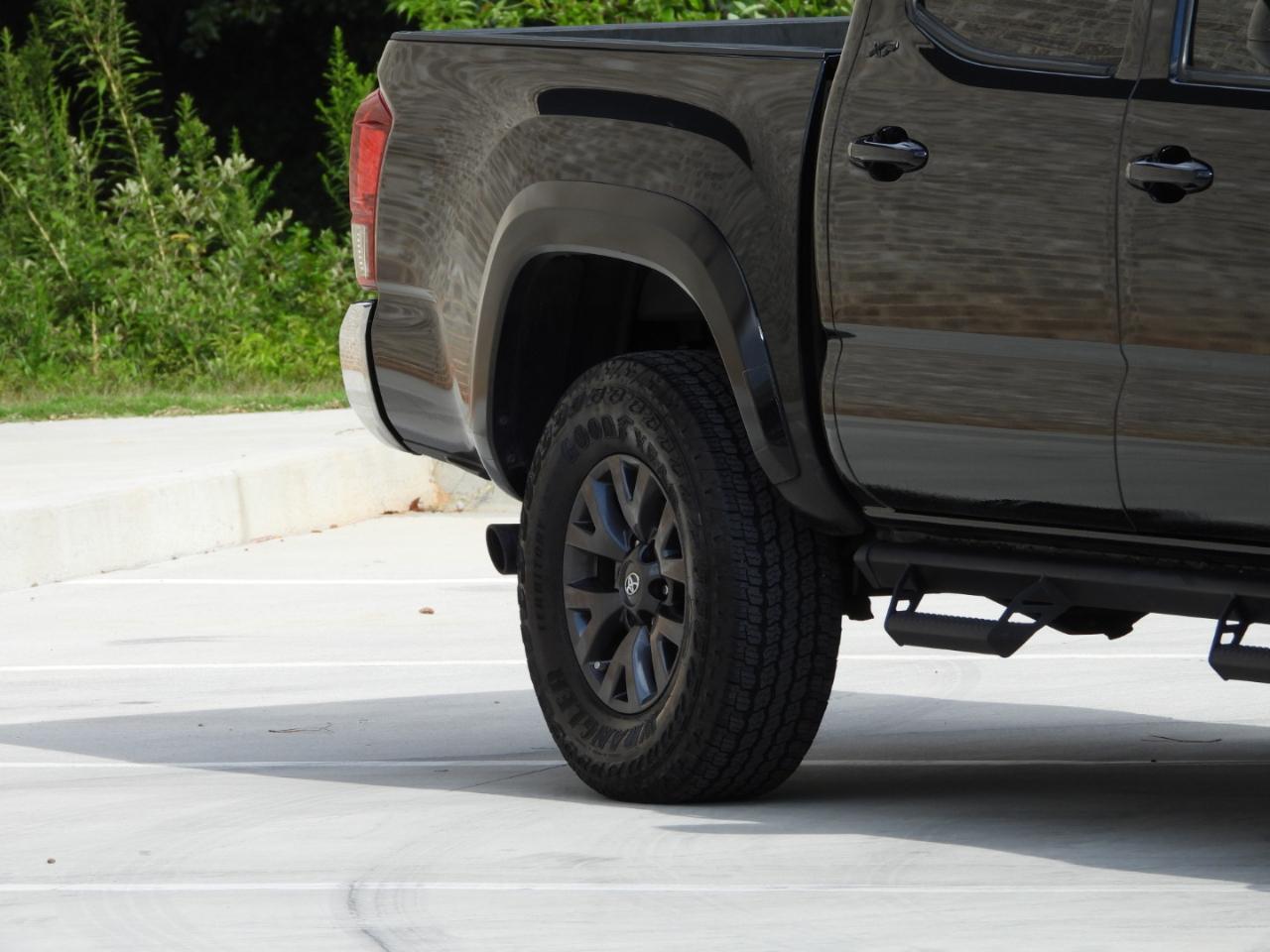 Toyota Tacoma SR5 Double Cab Long Bed V6 6AT 2WD 2022