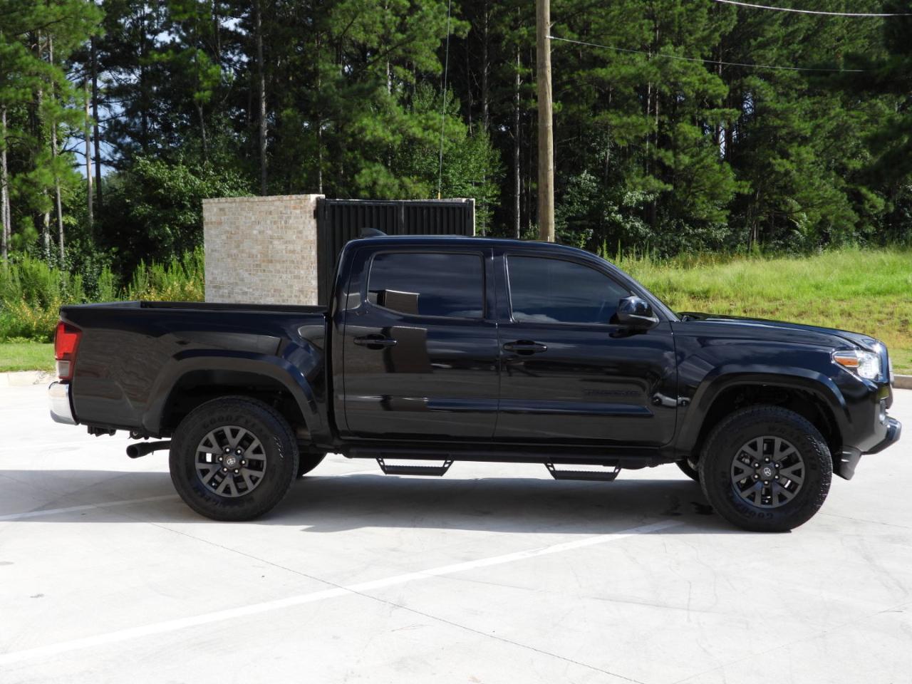 Toyota Tacoma SR5 Double Cab Long Bed V6 6AT 2WD 2022