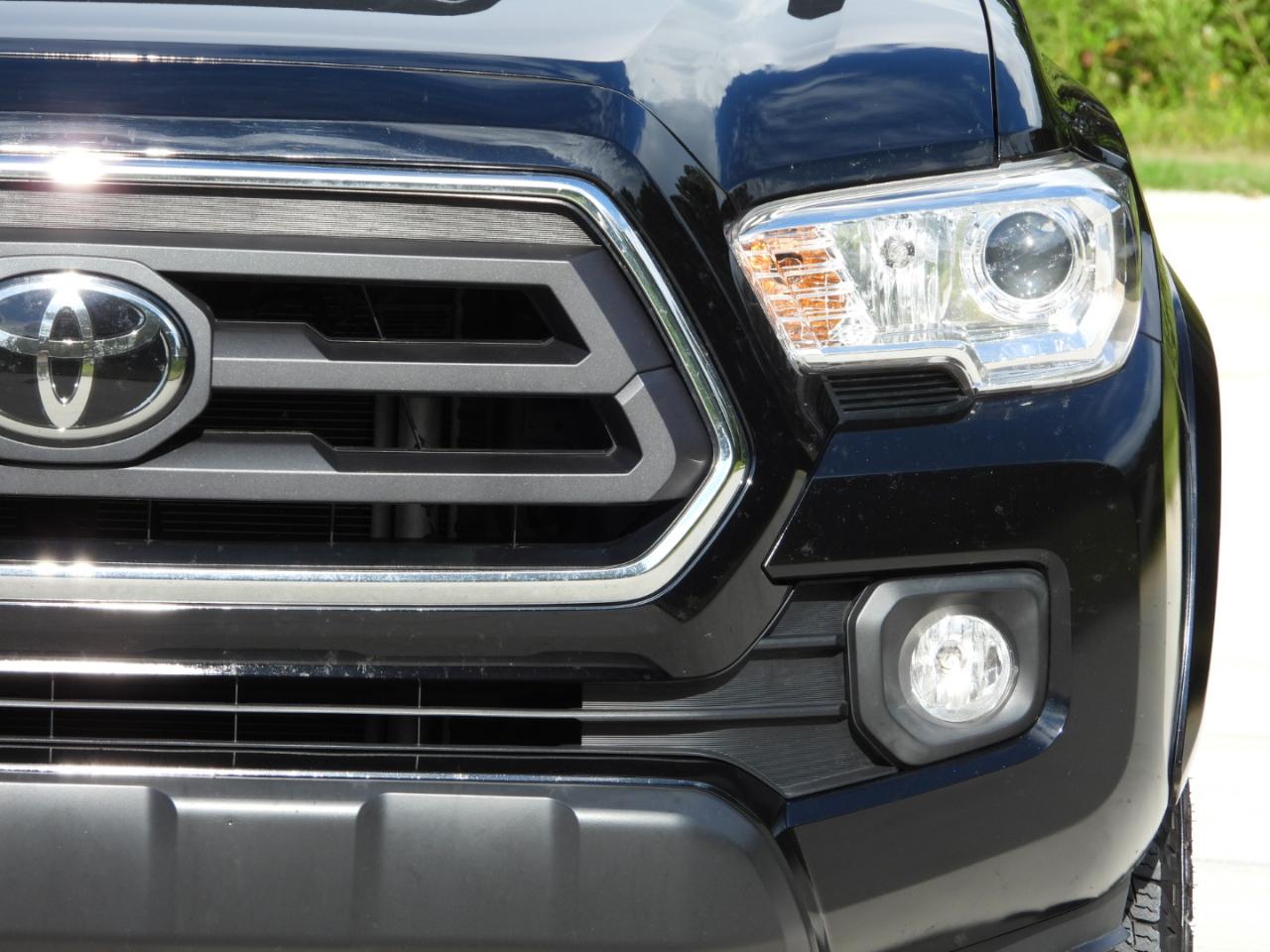 Toyota Tacoma SR5 Double Cab Long Bed V6 6AT 2WD 2022
