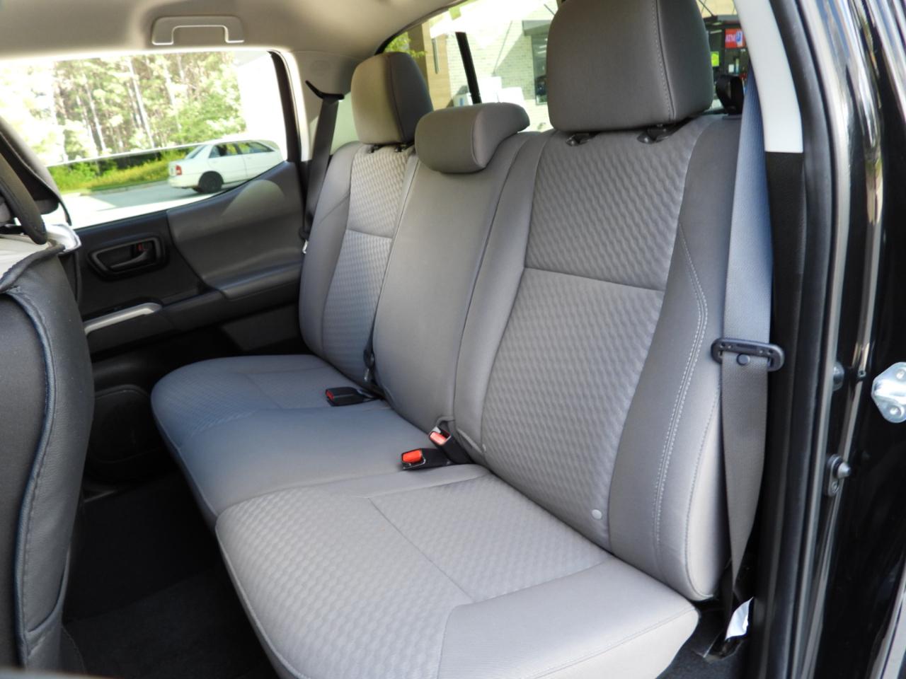 Toyota Tacoma SR5 Double Cab Long Bed V6 6AT 2WD 2022