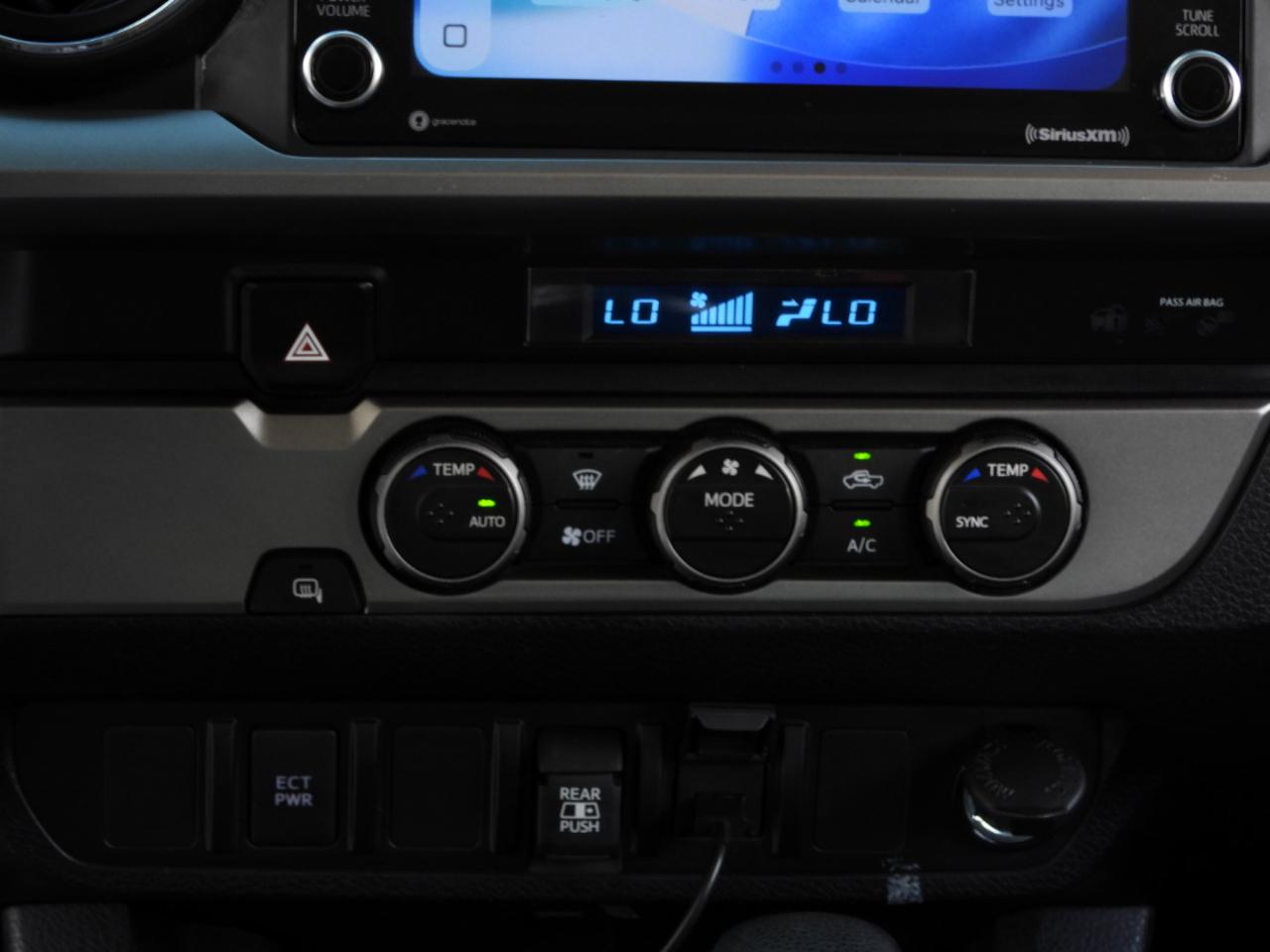 Toyota Tacoma SR5 Double Cab Long Bed V6 6AT 2WD 2022