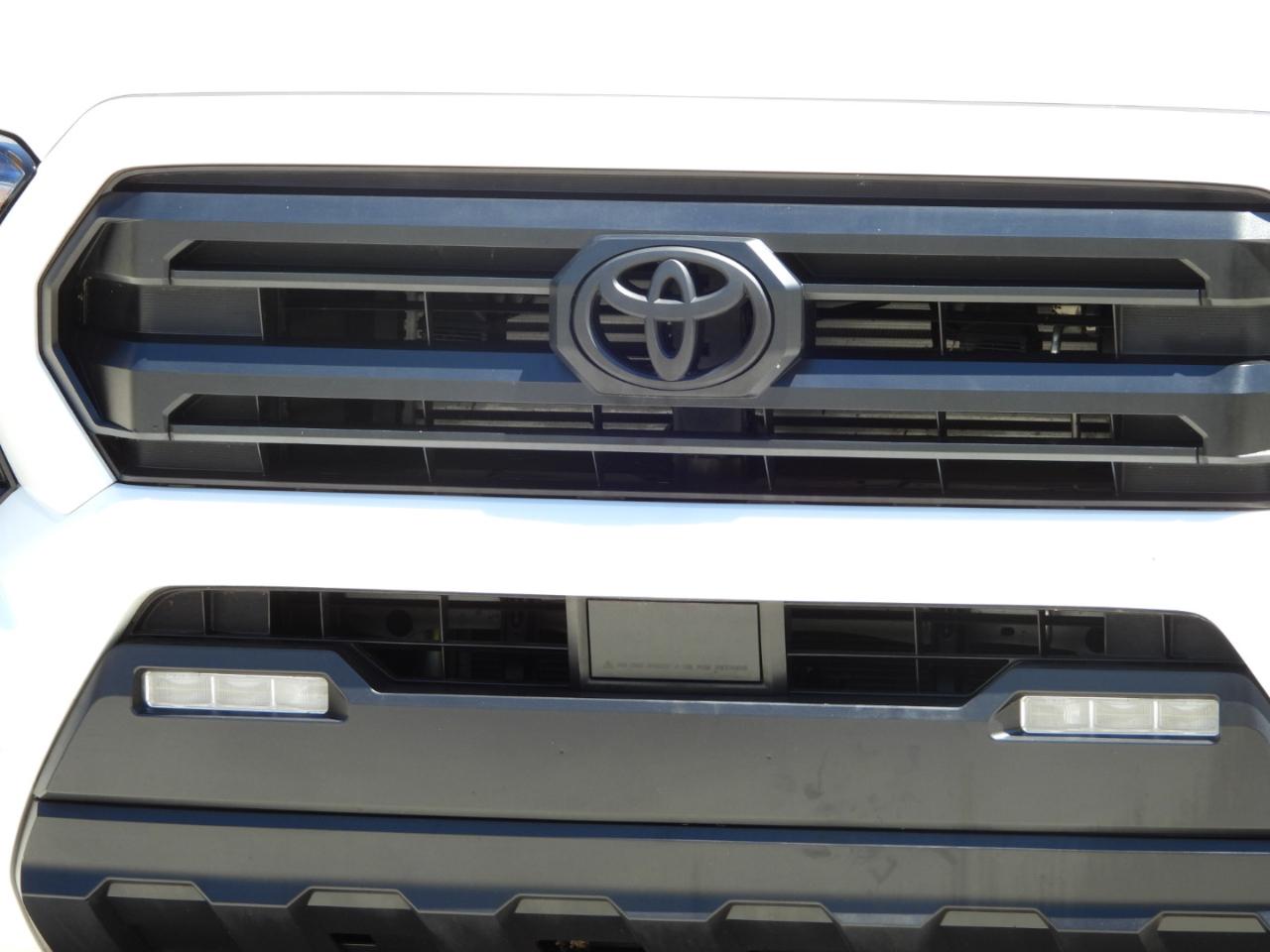 Toyota Tacoma  2025