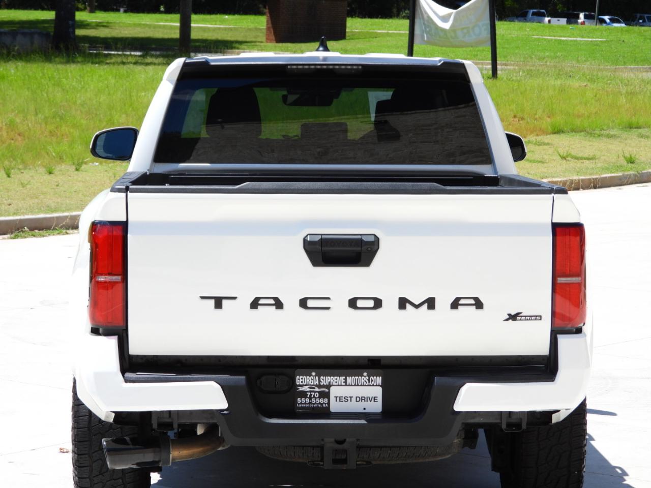 Toyota Tacoma  2025