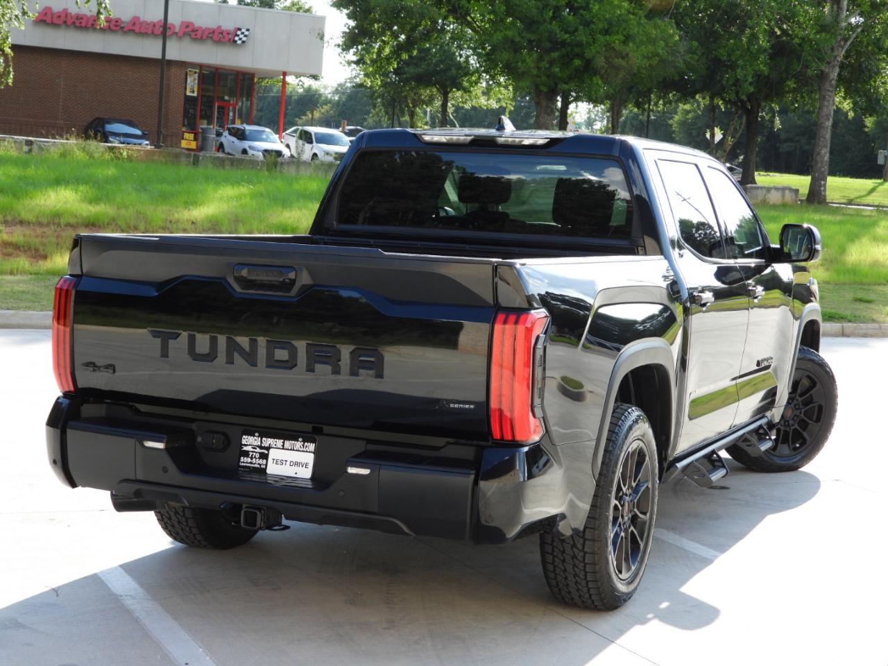 Toyota Tundra SR5 CrewMax 4WD 2023