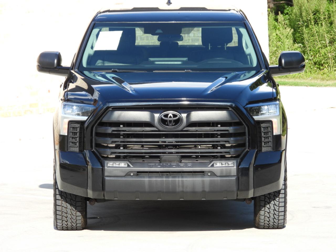 Toyota Tundra SR5 CrewMax 4WD 2023