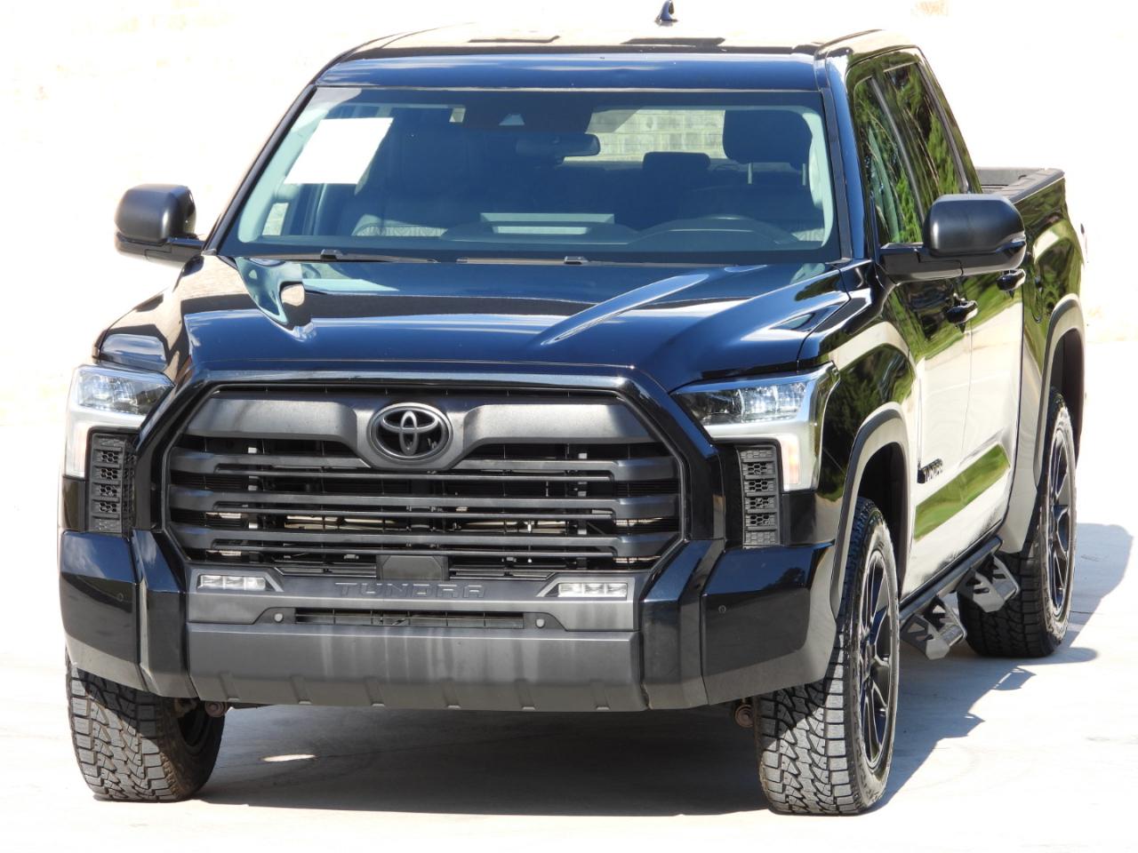 Toyota Tundra SR5 CrewMax 4WD 2023