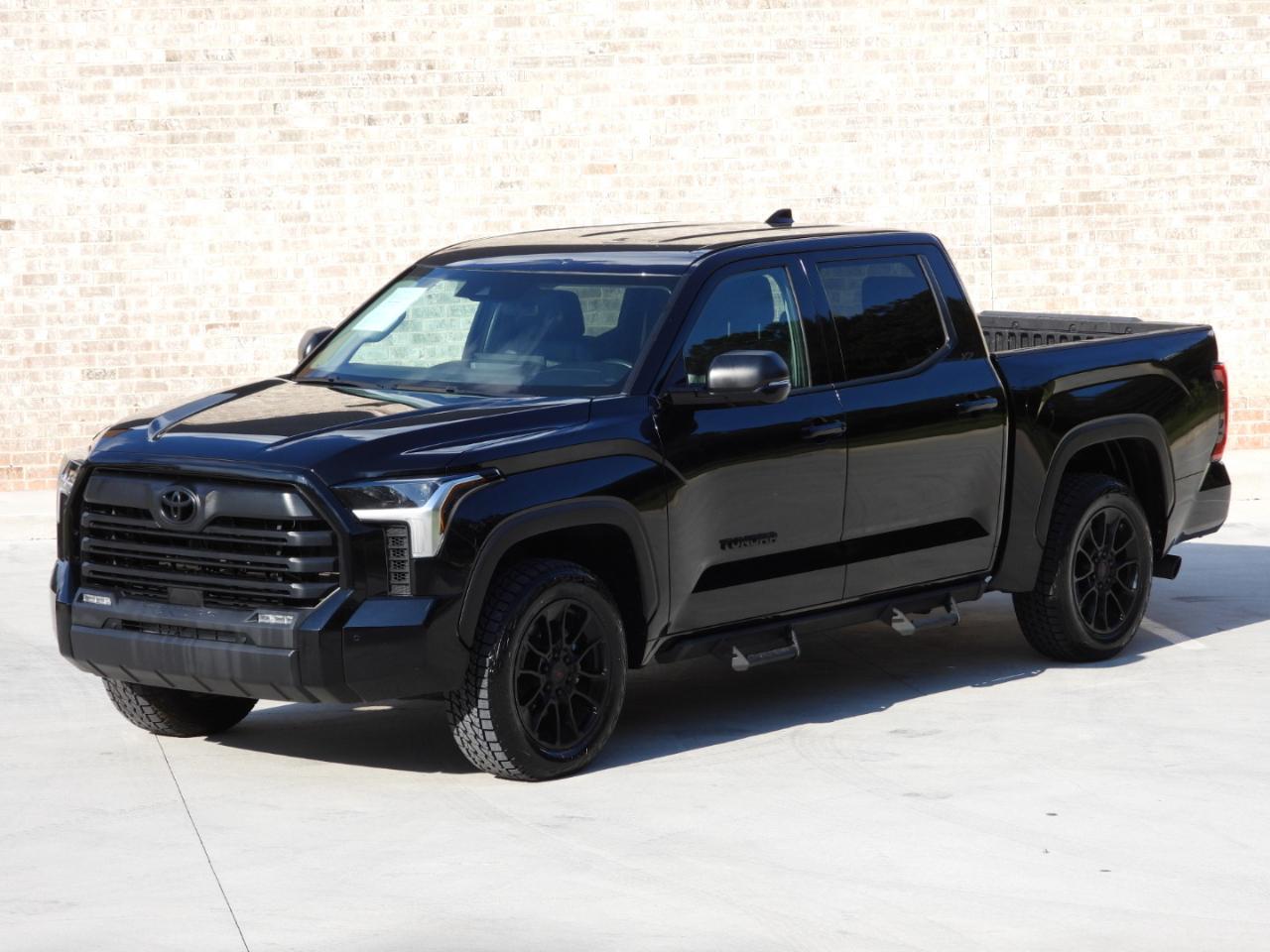 Toyota Tundra SR5 CrewMax 4WD 2023
