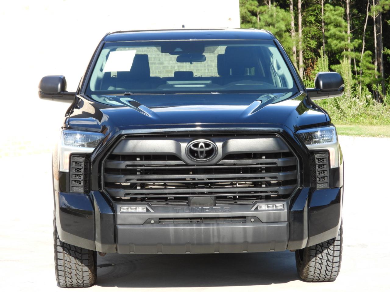 Toyota Tundra SR5 CrewMax 4WD 2023