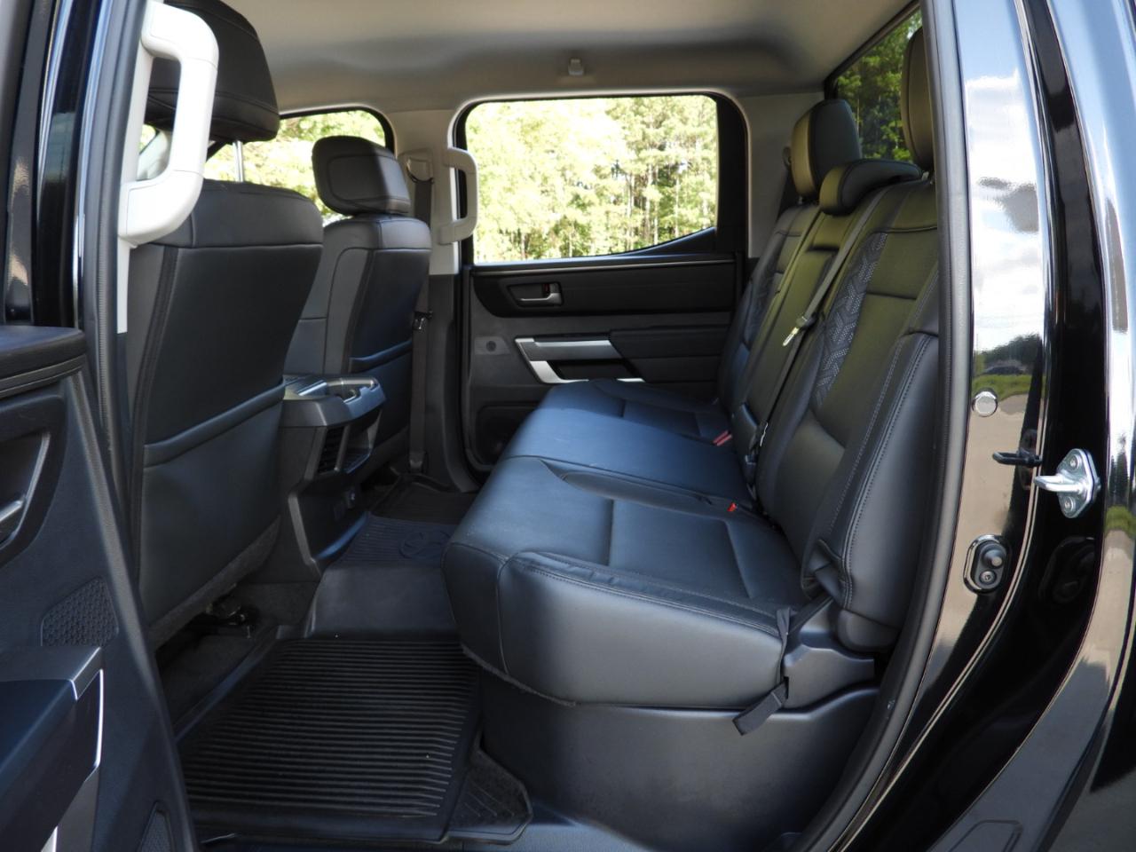 Toyota Tundra SR5 CrewMax 4WD 2023
