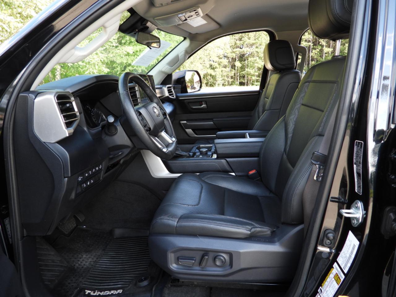 Toyota Tundra SR5 CrewMax 4WD 2023