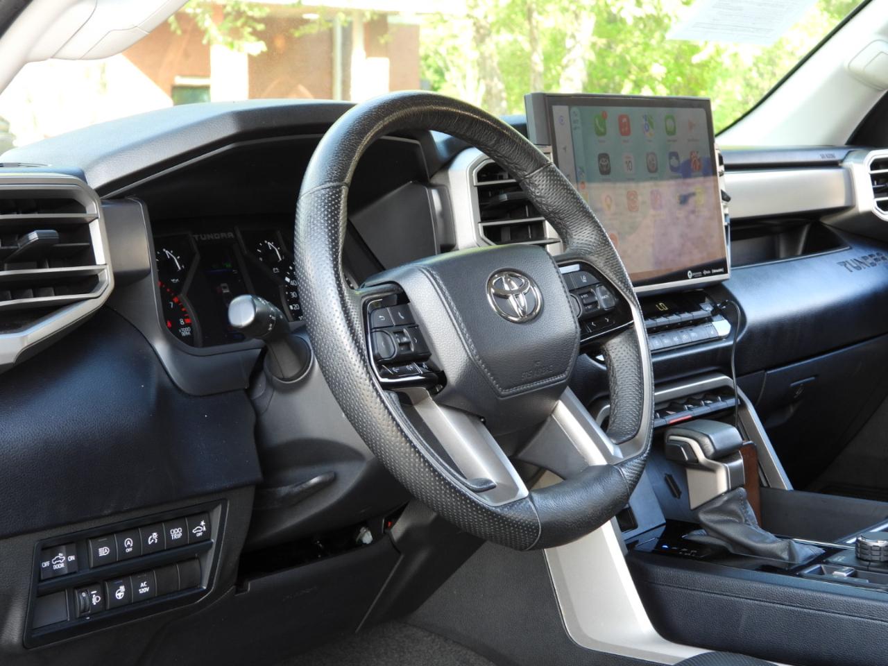 Toyota Tundra SR5 CrewMax 4WD 2023
