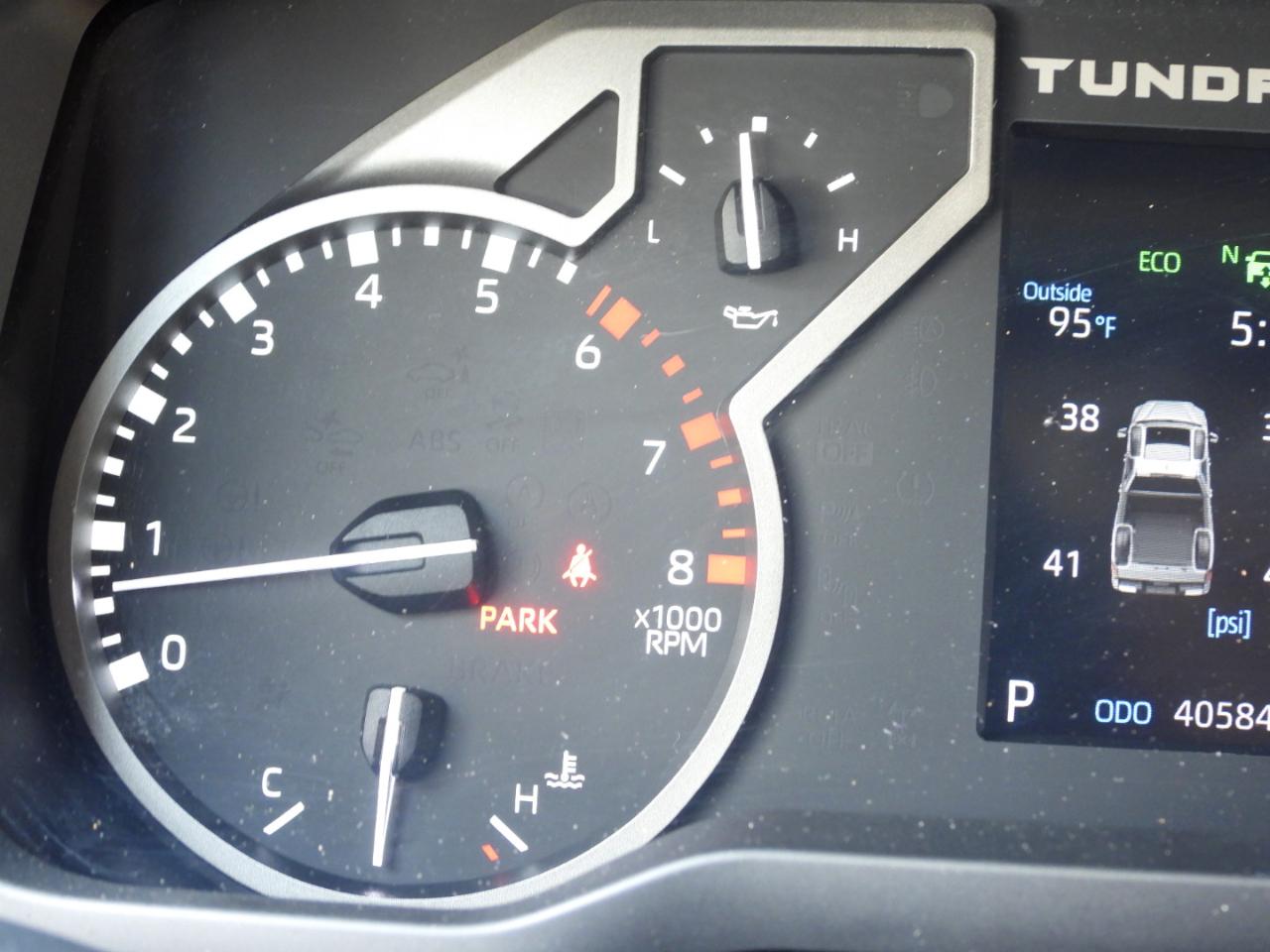 Toyota Tundra SR5 CrewMax 4WD 2023
