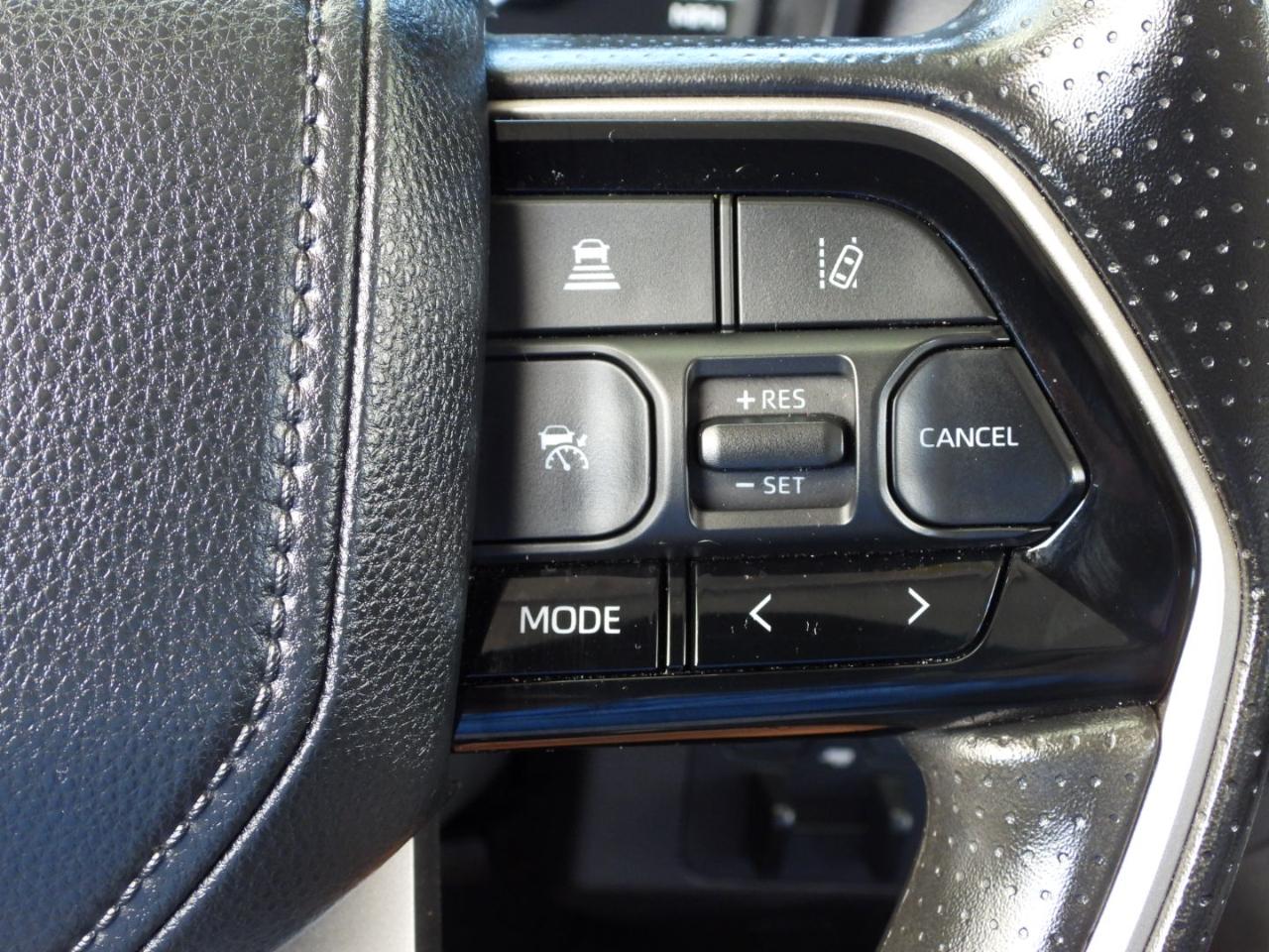 Toyota Tundra SR5 CrewMax 4WD 2024