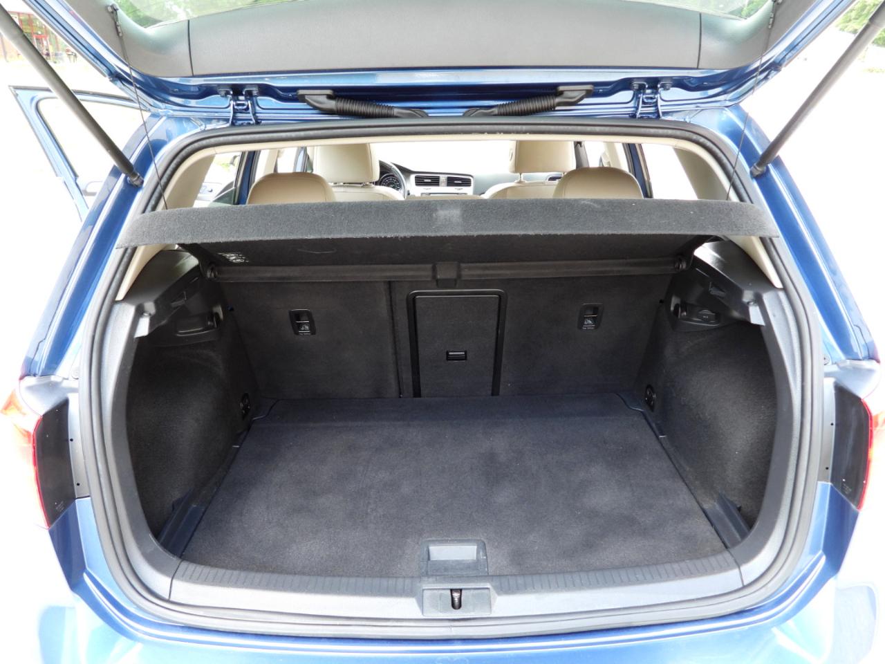 Volkswagen Golf TSI S 6A 2017