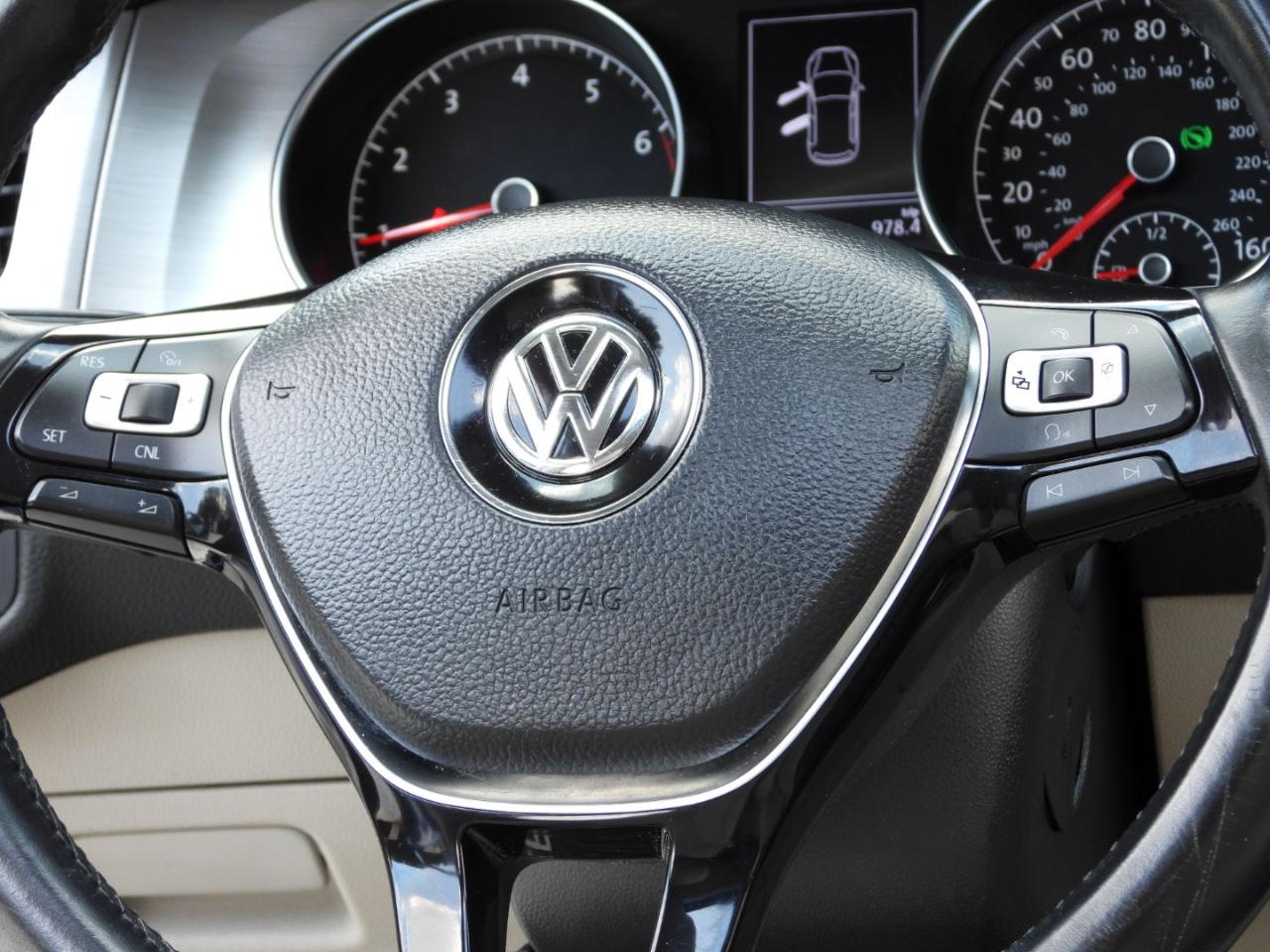 Volkswagen Golf TSI S 6A 2017