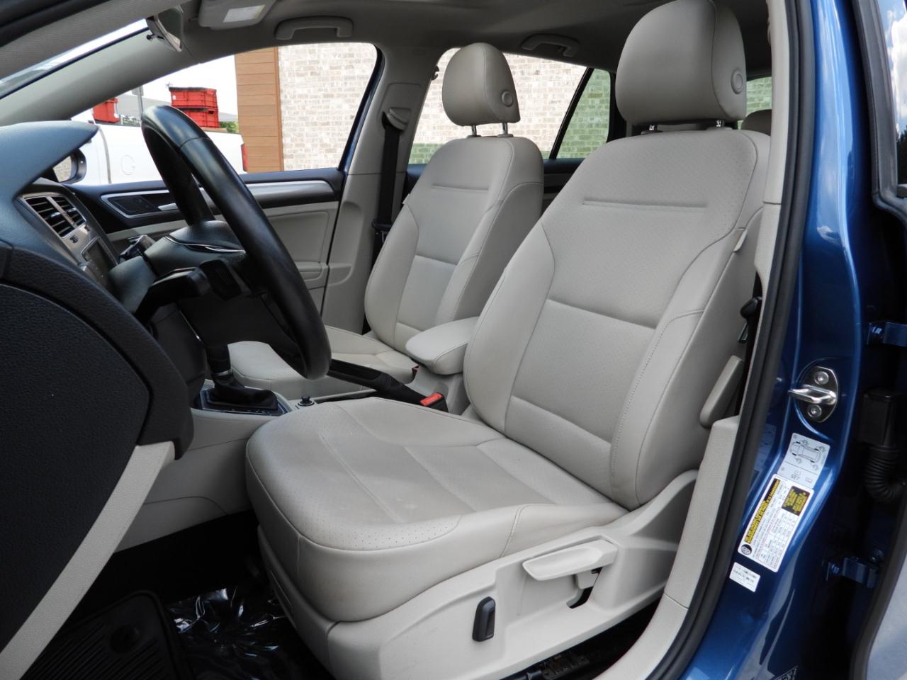 Volkswagen Golf TSI S 6A 2017