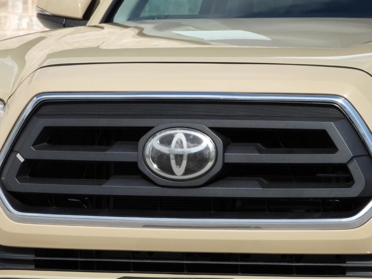 Toyota Tacoma SR5 Double Cab Long Bed V6 6AT 4WD 2020