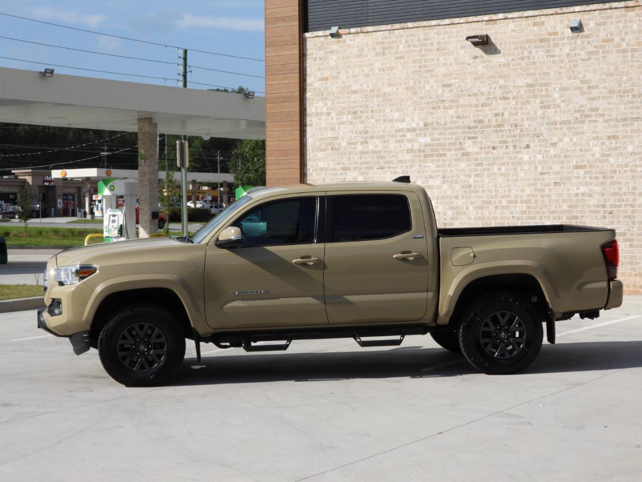 Toyota Tacoma SR5 Double Cab Long Bed V6 6AT 4WD 2020