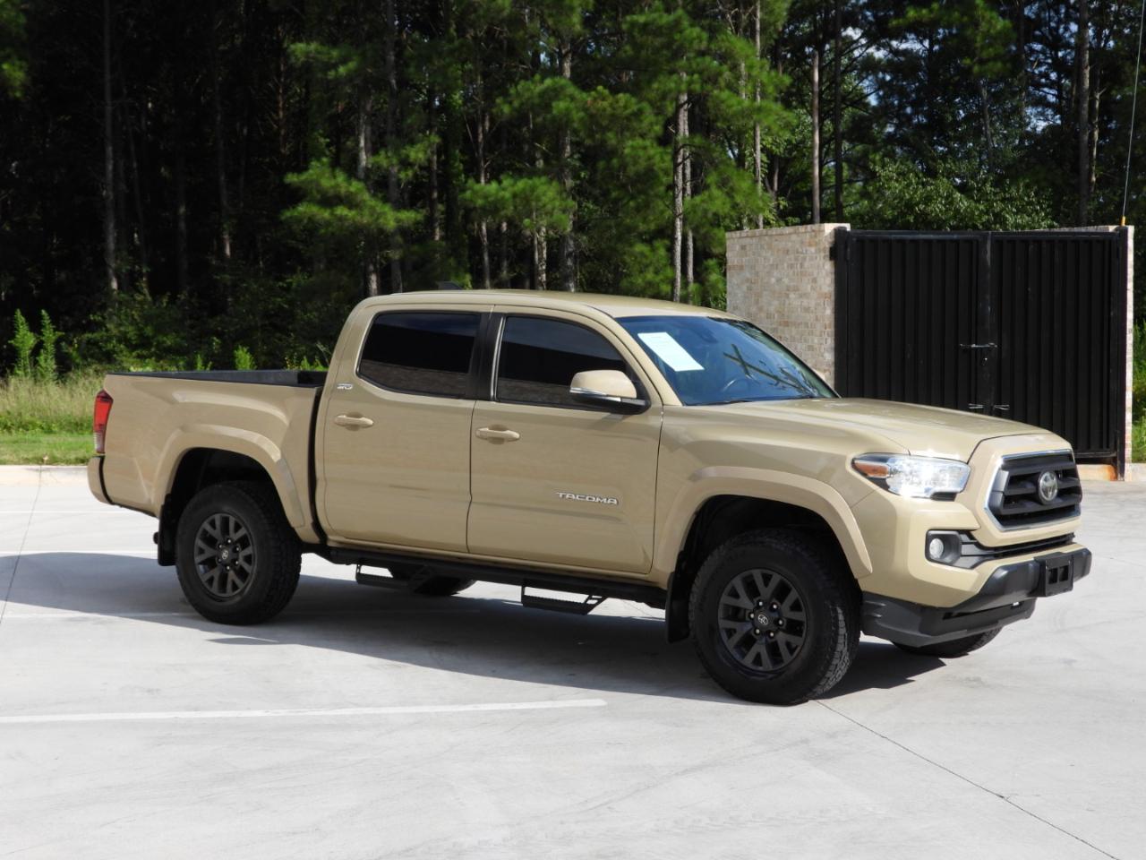 Toyota Tacoma SR5 Double Cab Long Bed V6 6AT 4WD 2020