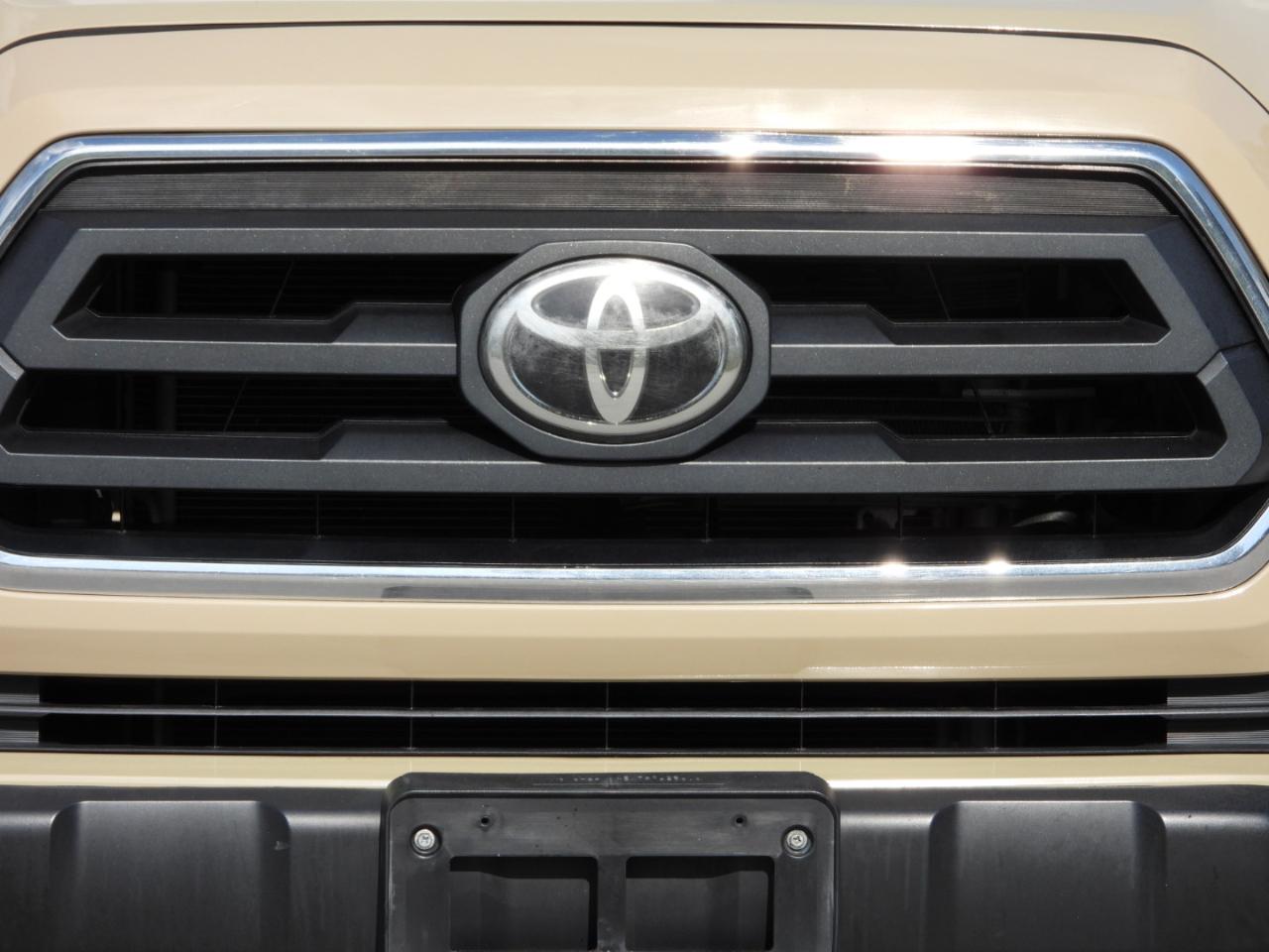 Toyota Tacoma SR5 Double Cab Long Bed V6 6AT 4WD 2020
