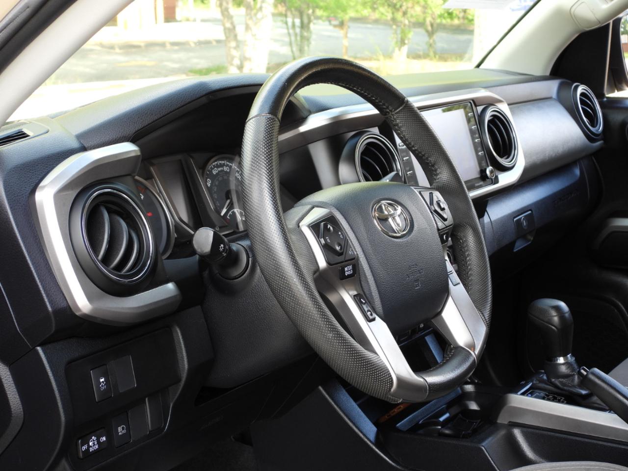 Toyota Tacoma SR5 Double Cab Long Bed V6 6AT 4WD 2020