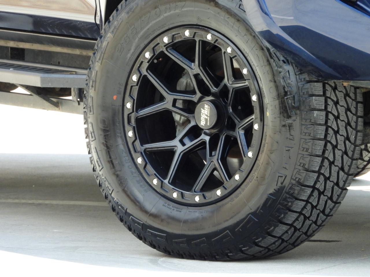 Toyota 4Runner SR5 4WD 2020