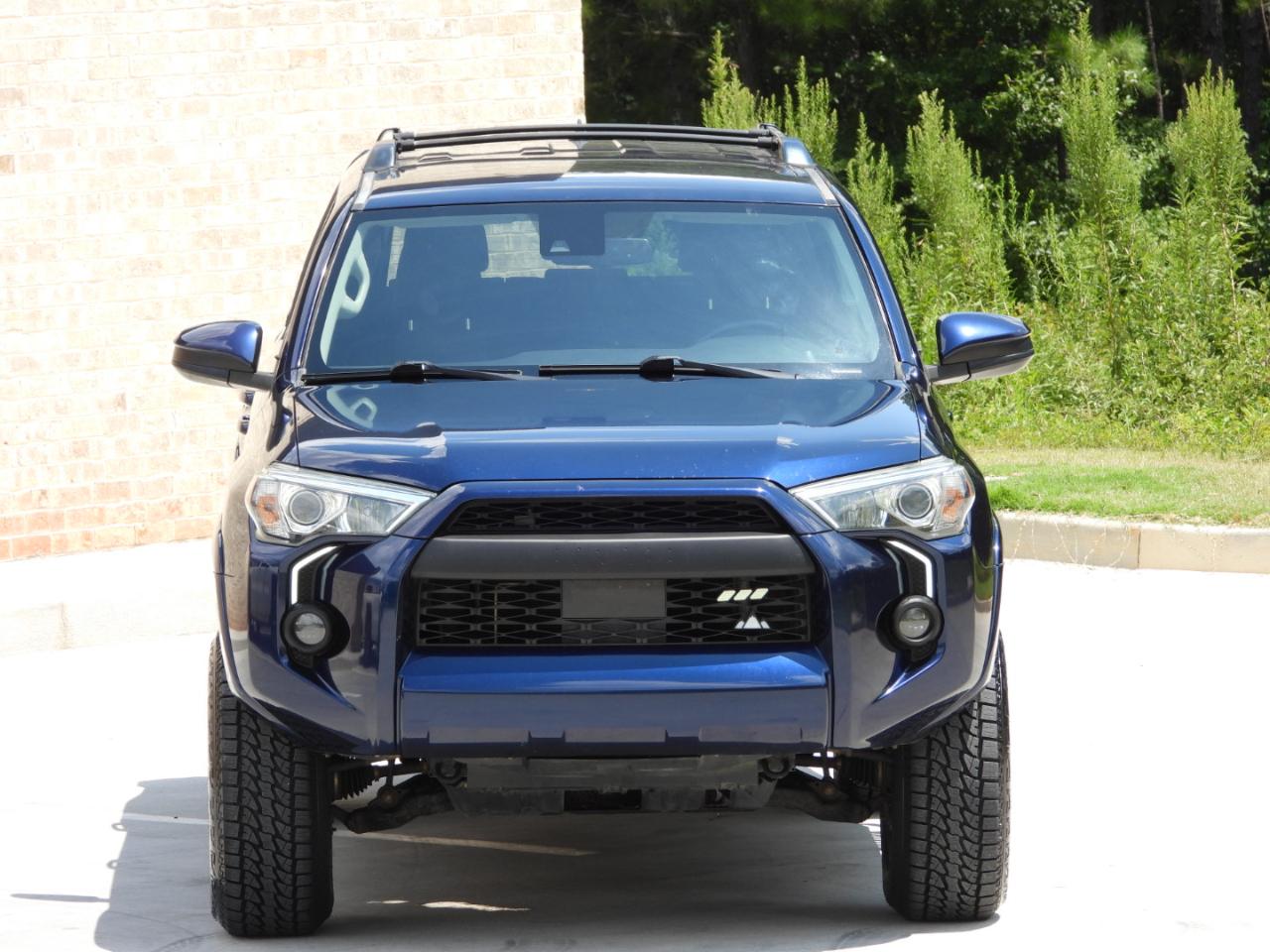 Toyota 4Runner SR5 4WD 2020