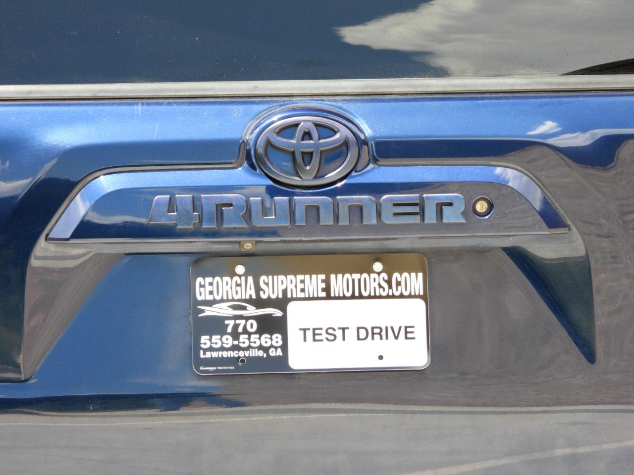 Toyota 4Runner SR5 4WD 2020