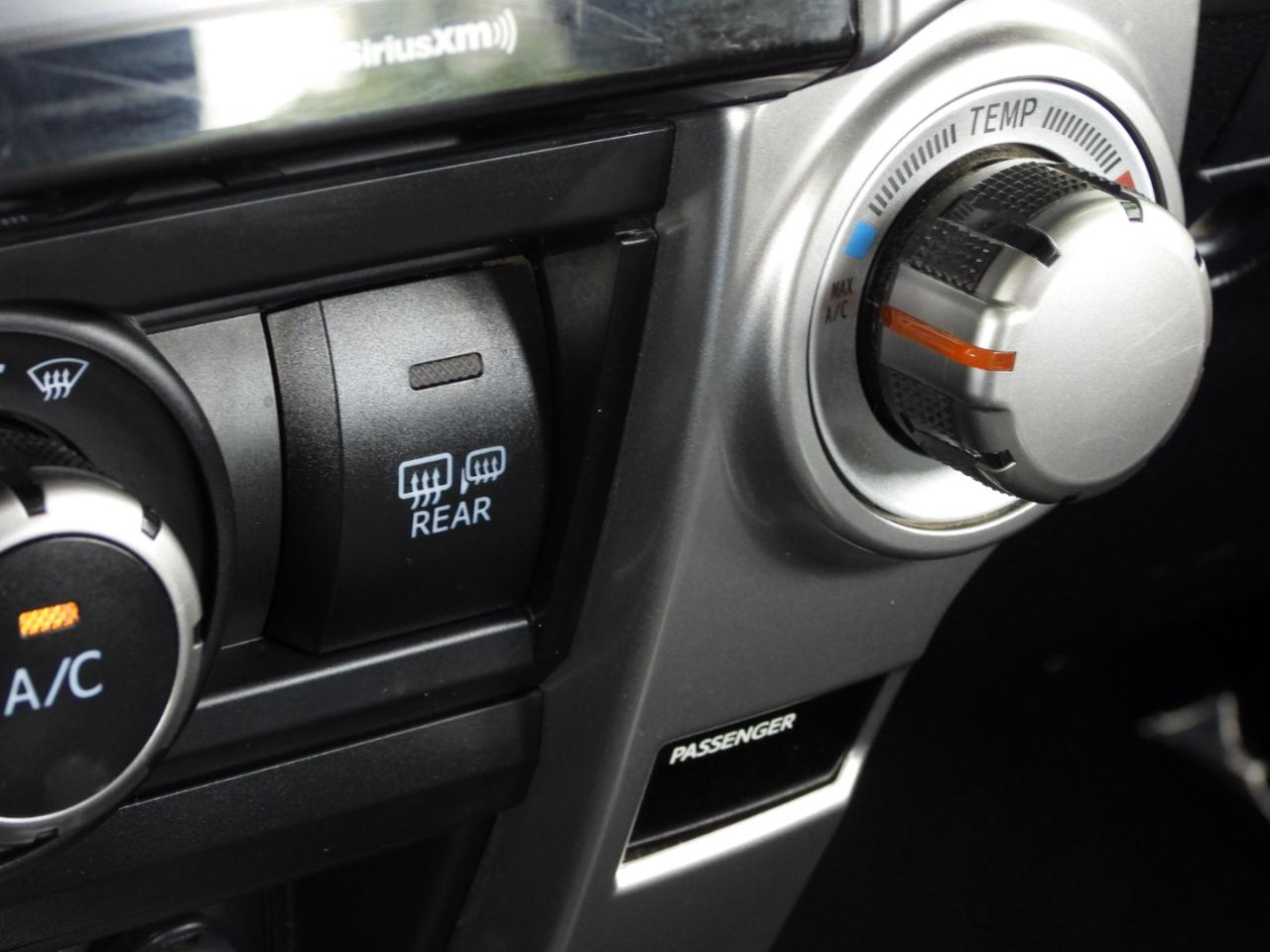 Toyota 4Runner SR5 4WD 2020