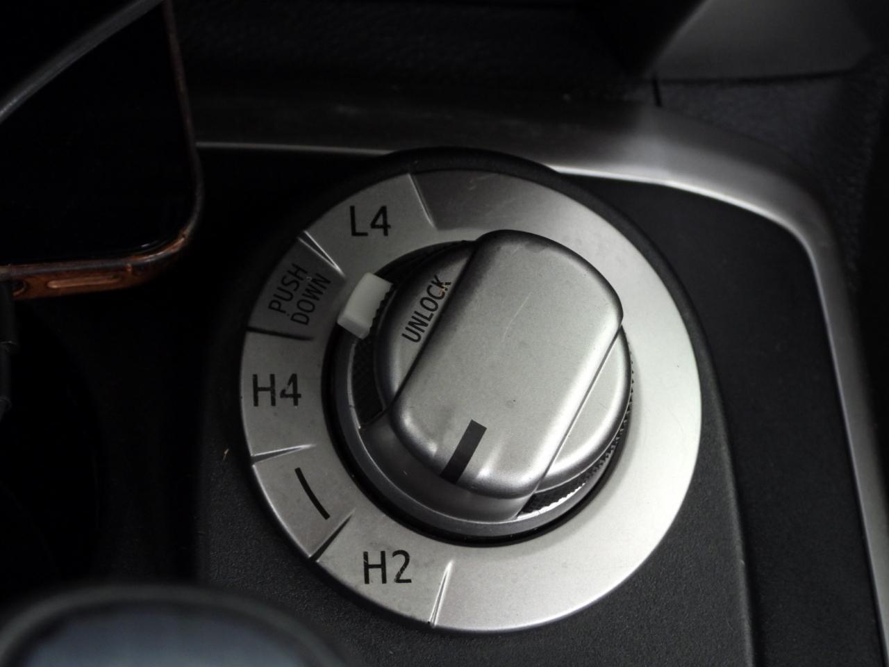Toyota 4Runner SR5 4WD 2020