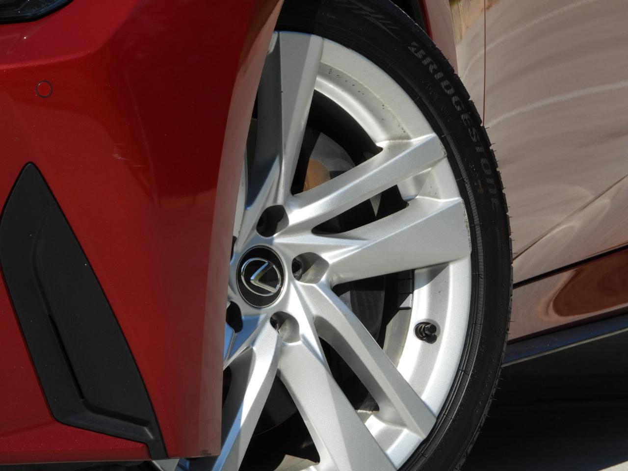 Lexus IS 300 RWD 2023