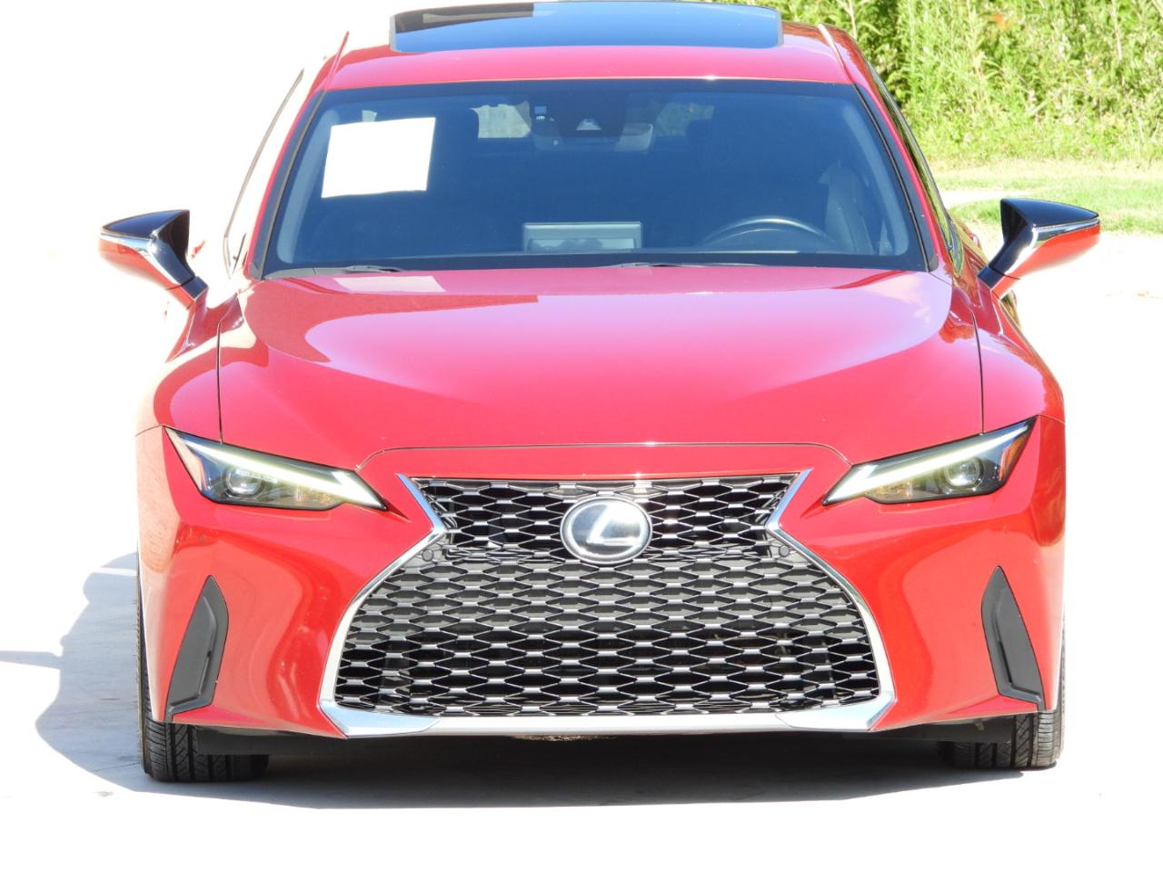 Lexus IS 300 RWD 2023