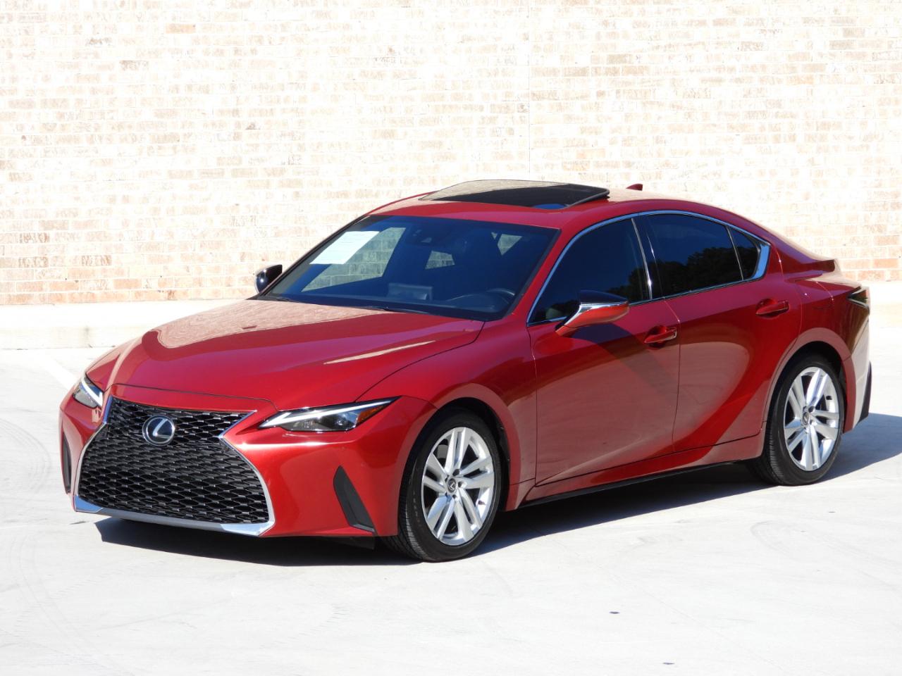 Lexus IS 300 RWD 2023