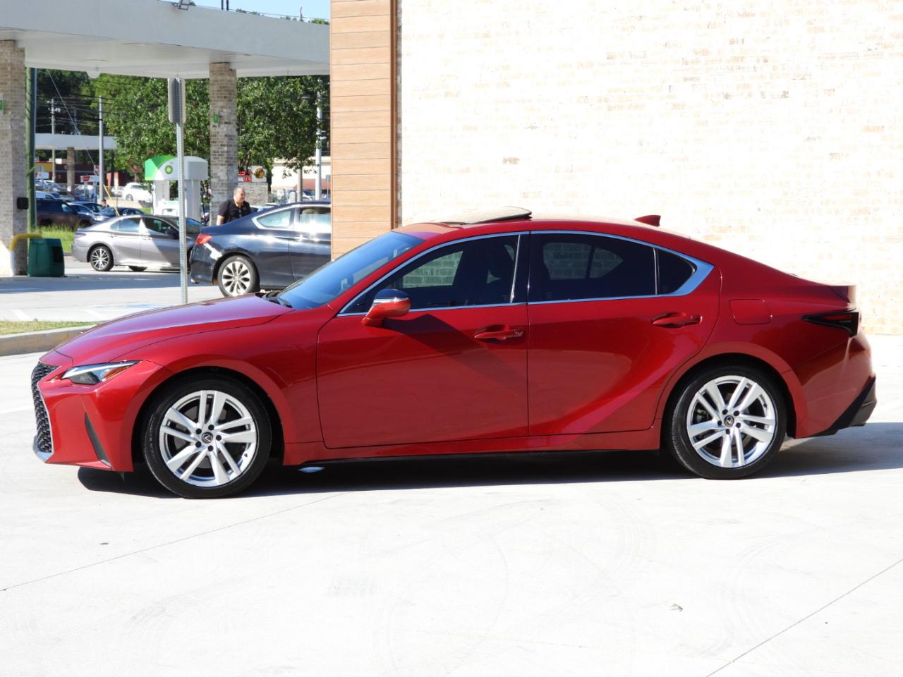 Lexus IS 300 RWD 2023