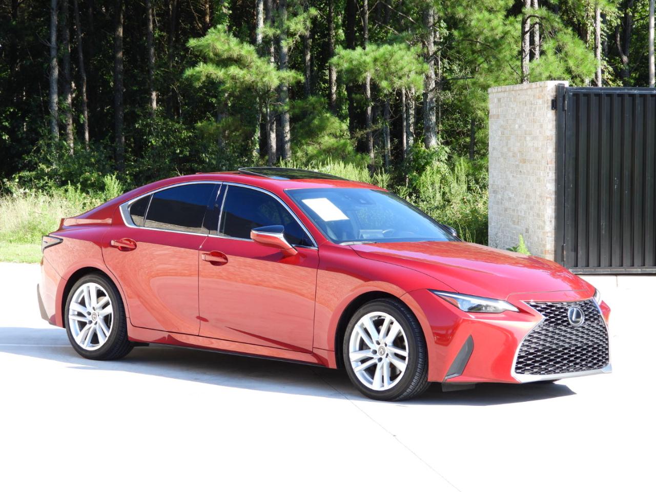 Lexus IS 300 RWD 2023