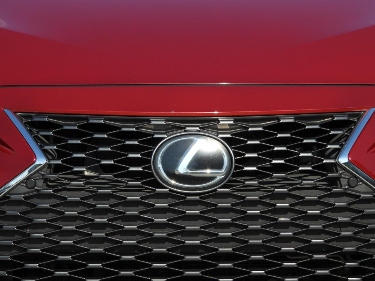 Lexus IS 300 RWD 2023