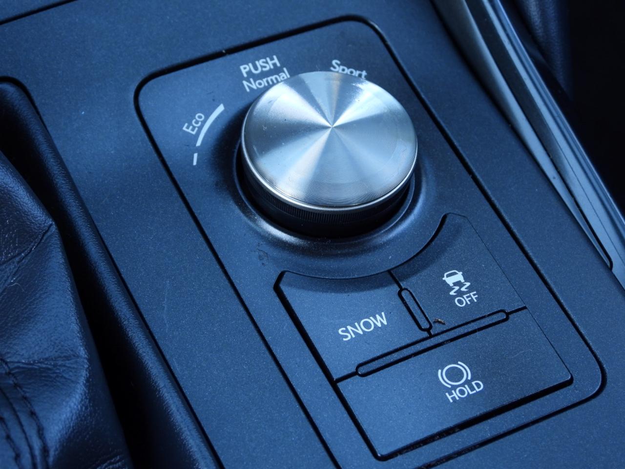 Lexus IS 300 RWD 2023