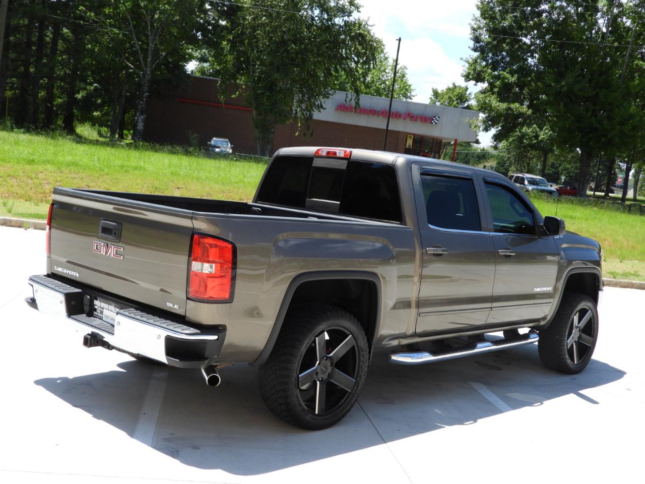 GMC Sierra 1500 SLE Crew Cab Long Box 2WD 2015