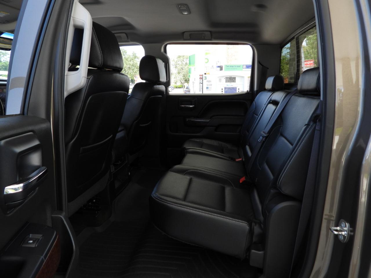 GMC Sierra 1500 SLE Crew Cab Long Box 2WD 2015