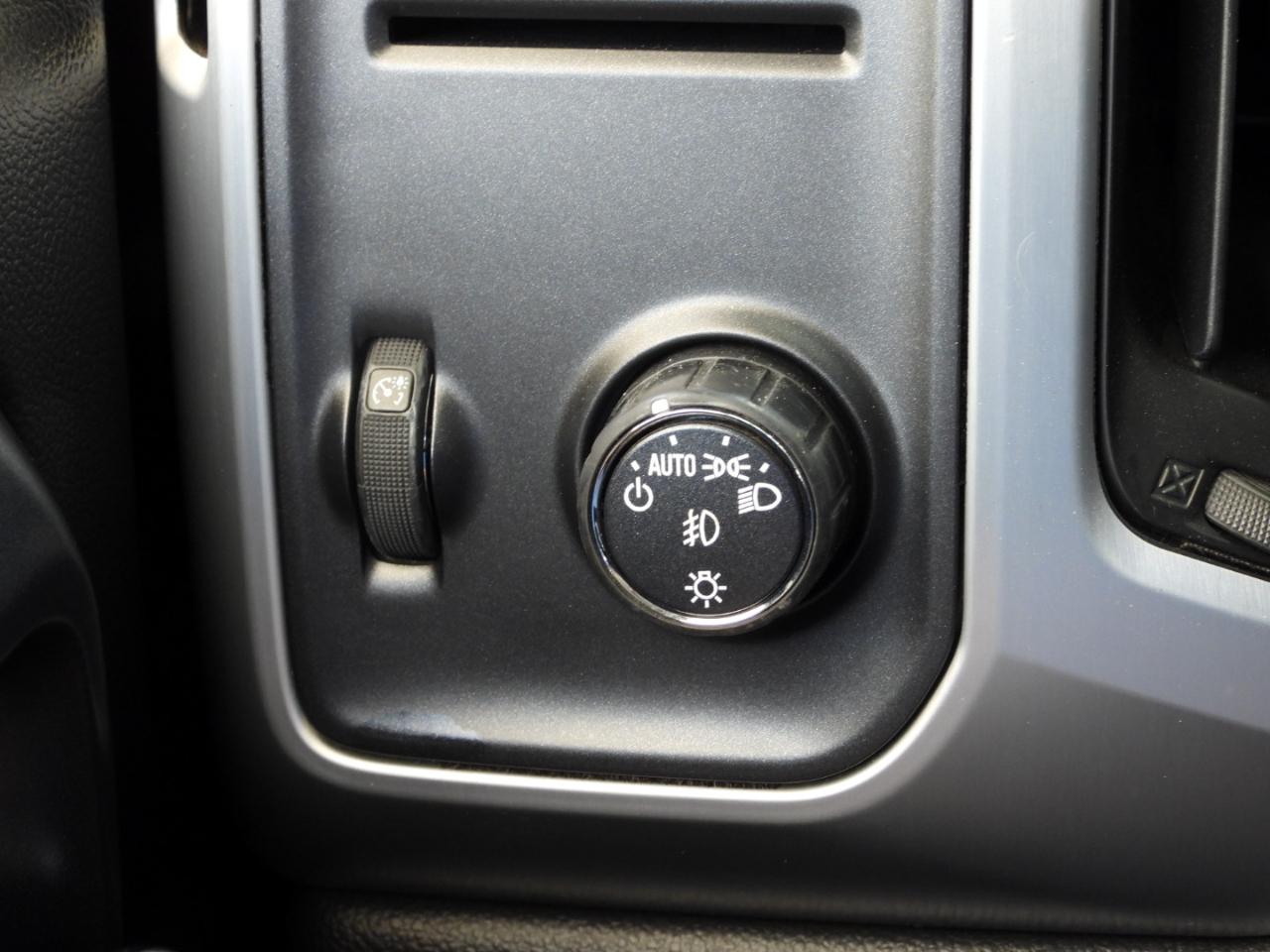 GMC Sierra 1500 SLE Crew Cab Long Box 2WD 2015