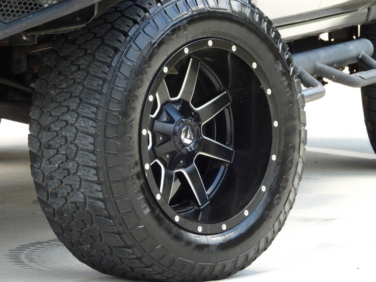 Chevrolet Silverado 1500 LT Crew Cab 2WD 2017
